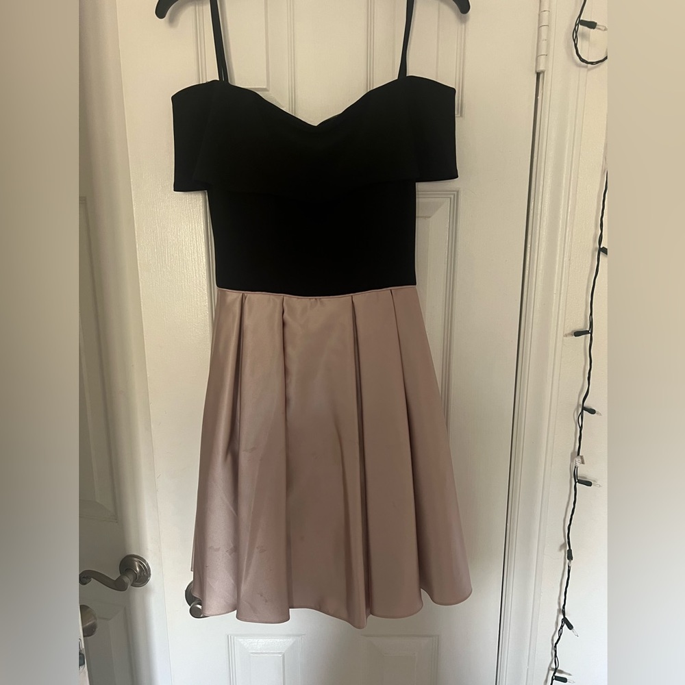 Formal/homecoming dress